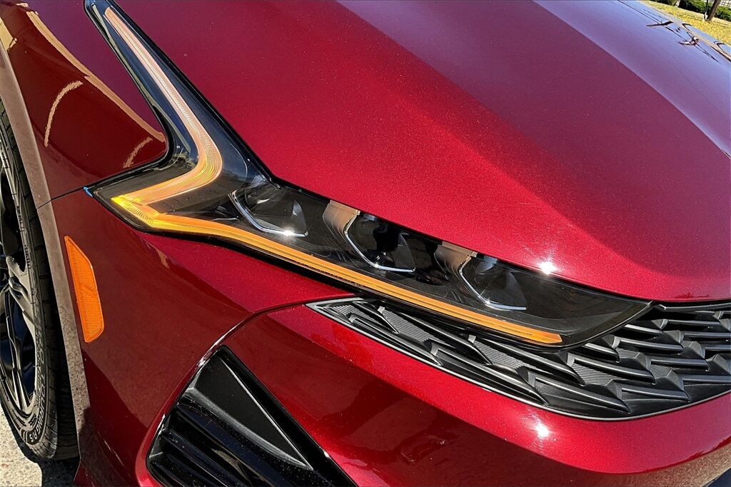 2022 Kia K5 GT-Line OR