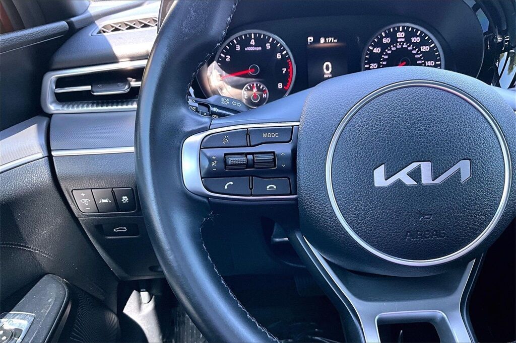 2022 Kia K5 GT-Line OR