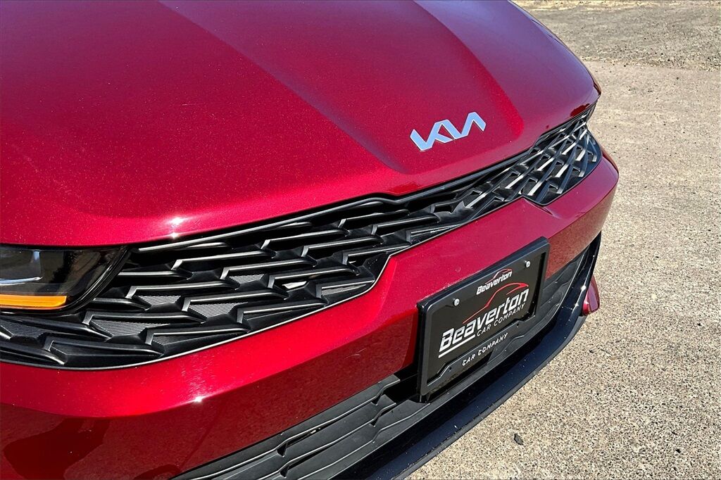 2022 Kia K5 GT-Line OR