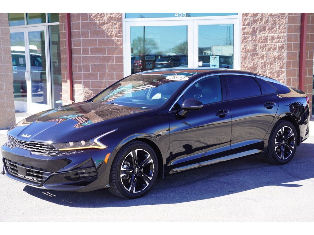 2022 Kia K5 GT-Line