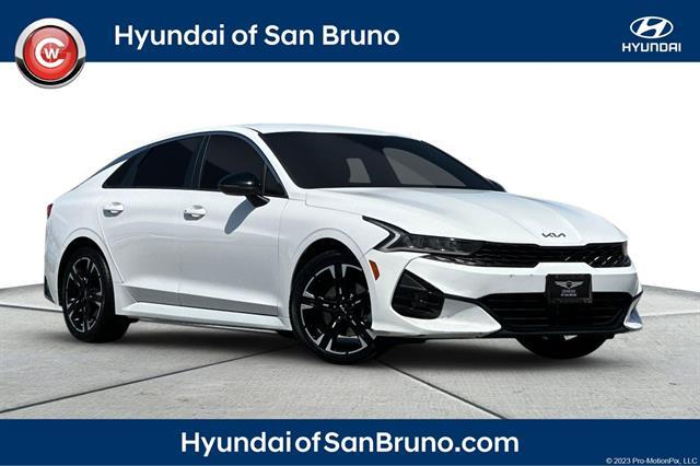 2022 Kia K5 GT-Line