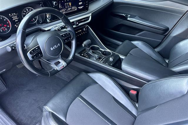2022 Kia K5 GT-Line