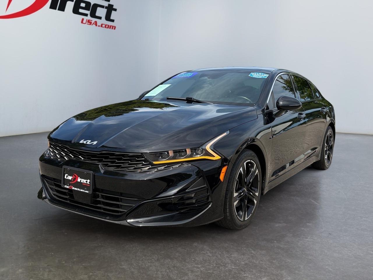 2022 Kia K5 GT-Line, PANORAMIC MOONROOF, REAR SPOILER, HEATED STEERING WHEEL & SEATS, APPLE CARPLAY/ANDROID AUTO, BLIND SPOT ALERT, LANE KEEP ASSIST, FORWARD COLLISION ALERT, DRIVE MODES, NAVIGATION, ONLY 52K MILES, CLEAN CARFAX, RIDE IN STYLE IN THIS K5! Virginia Beach VA
