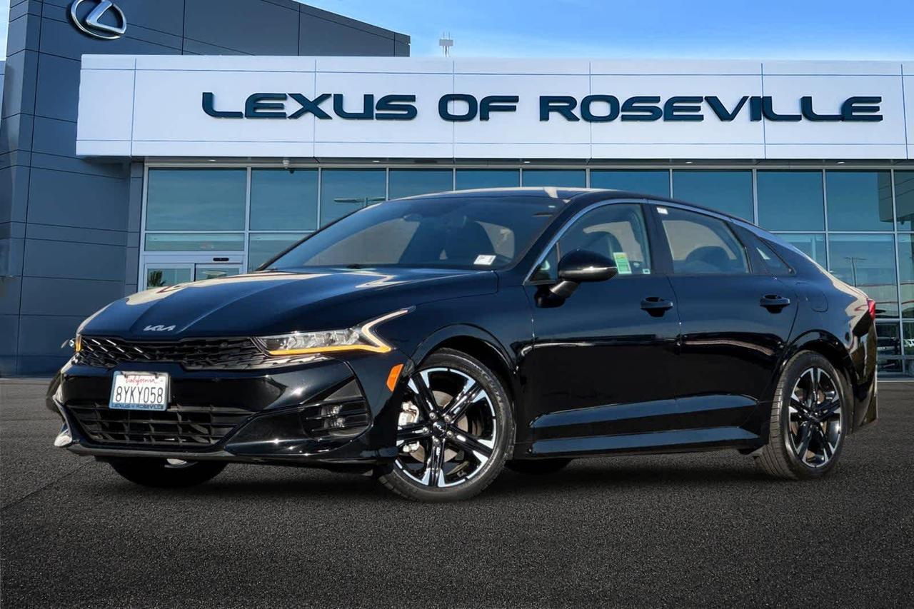 2022 Kia K5 GT-Line