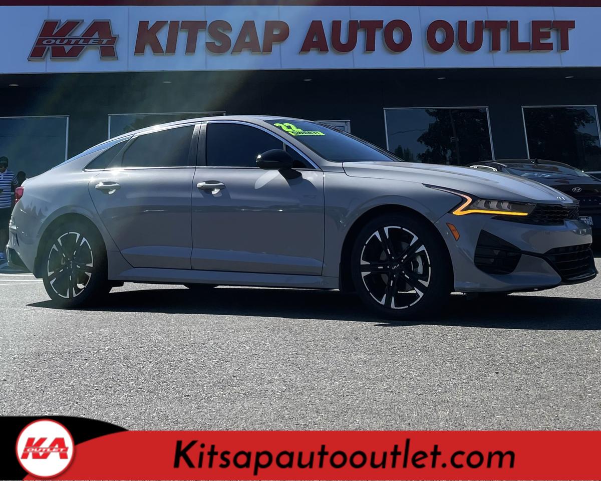 2022 Kia K5 GT-Line Sedan 4D