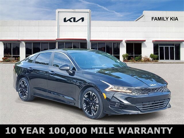 2022 Kia K5 GT-Line