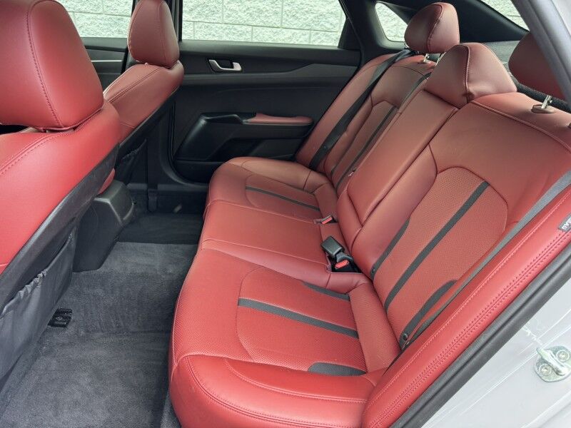 2022 Kia K5 GT-Line Willow Grove PA