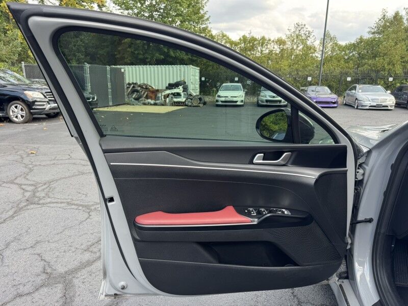2022 Kia K5 GT-Line Willow Grove PA