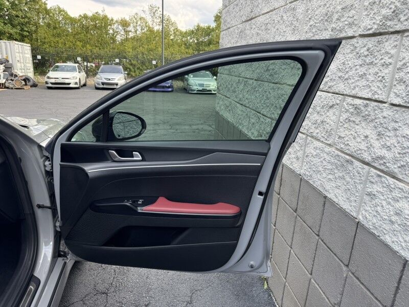 2022 Kia K5 GT-Line Willow Grove PA