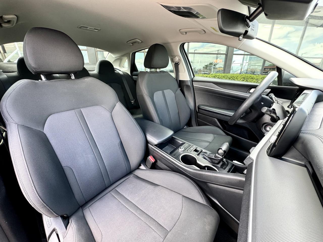 2022 Kia K5 LX Elmhurst IL