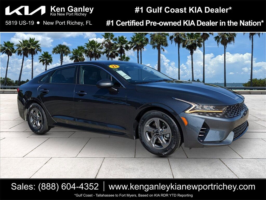 2022 Kia K5 LXS