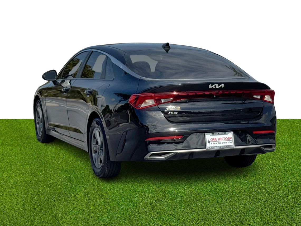 2022 Kia K5 LXS Sedan 4D