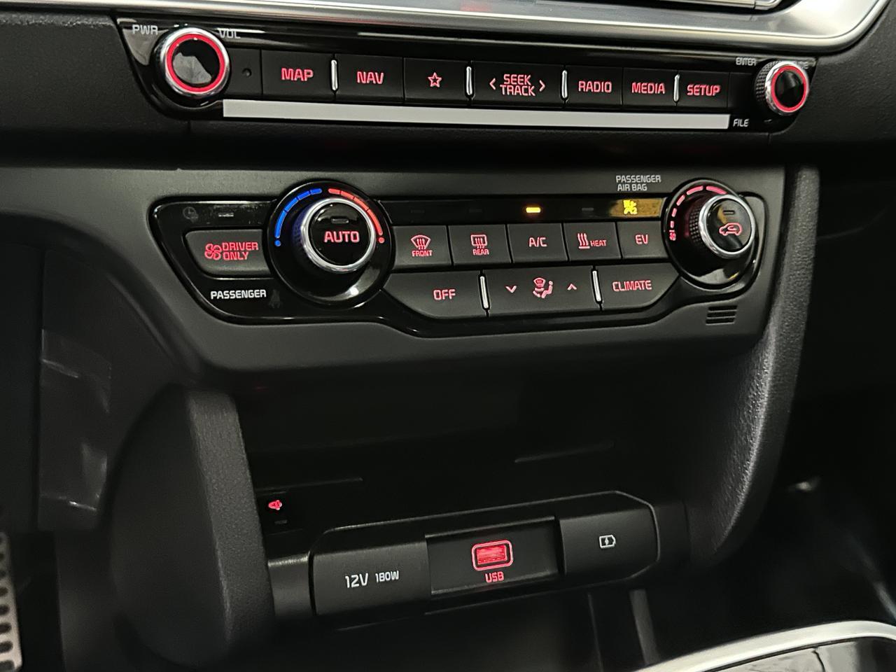 2022 Kia Niro EV SX Touring Richmond Hill ON