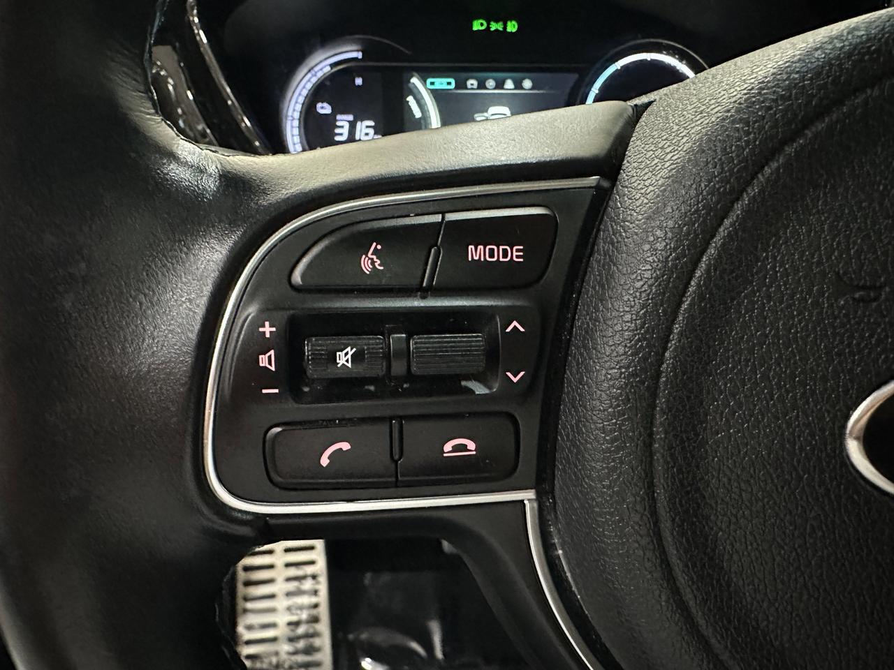 2022 Kia Niro EV SX Touring Richmond Hill ON