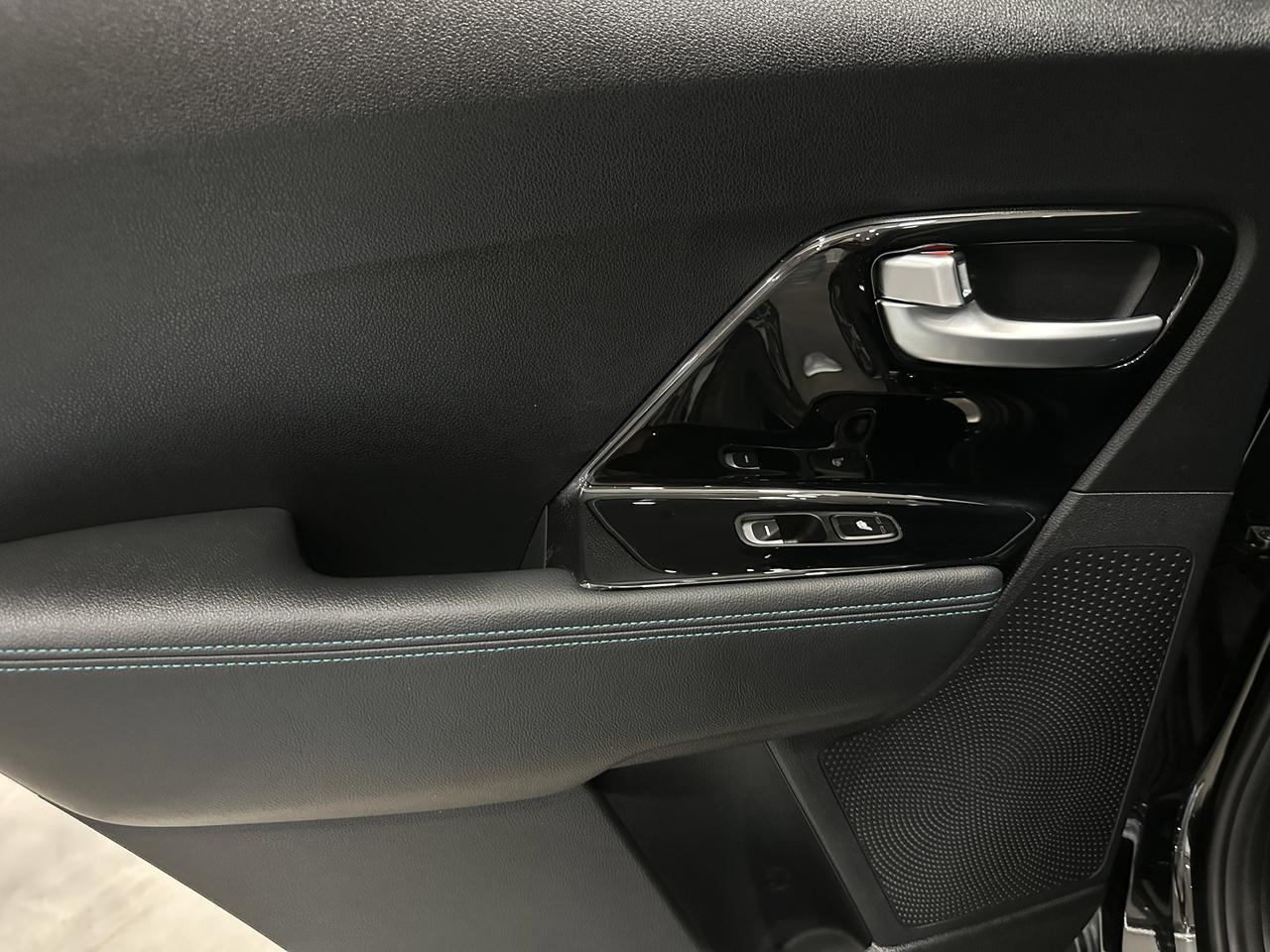 2022 Kia Niro EV SX Touring Richmond Hill ON