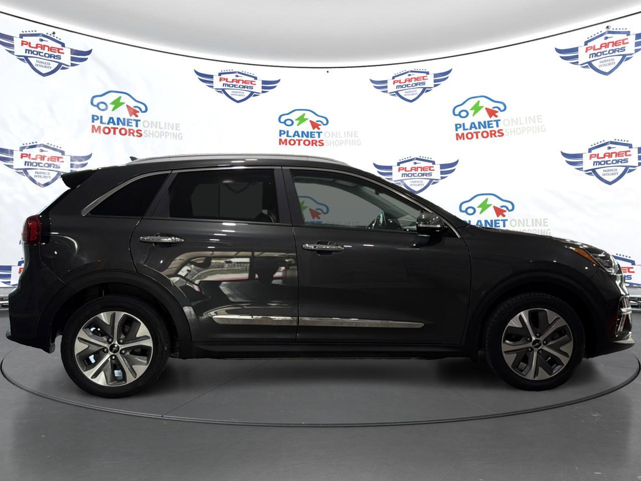 2022 Kia Niro EV SX Touring Richmond Hill ON