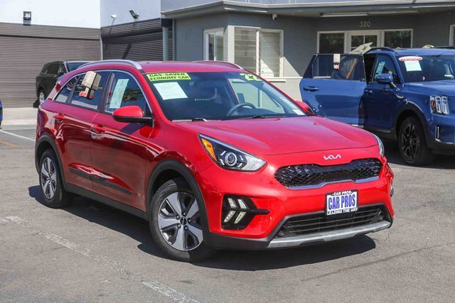 2022 Kia Niro LX