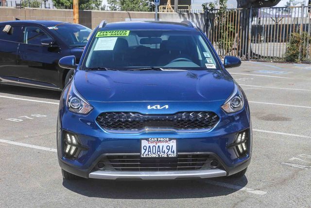 2022 Kia Niro LX