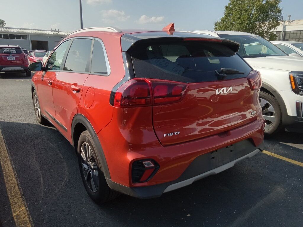 2022 Kia Niro LXS Akron OH