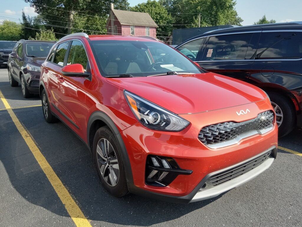 2022 Kia Niro LXS Akron OH