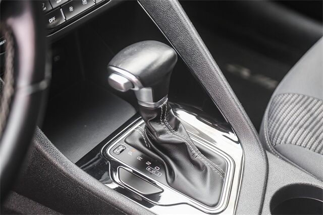 2022 Kia Niro LXS Glendale CA