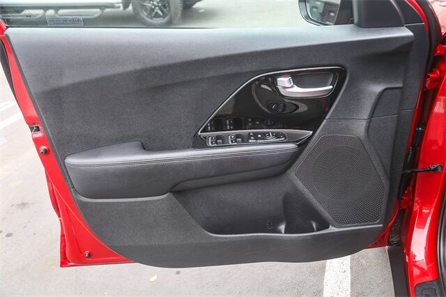 2022 Kia Niro LXS Glendale CA