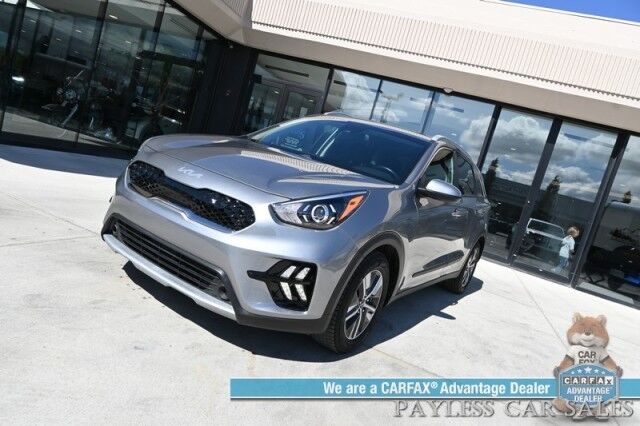 2022 Kia Niro LXS Hybrid / Blind Spot Alert / Lane Departure Alert / Apple CarPlay & Android Auto / Back Up Camera / Keyless Entry & Start / Cruise Control / Alloy Wheels / 51 MPG / 1-Owner Anchorage AK