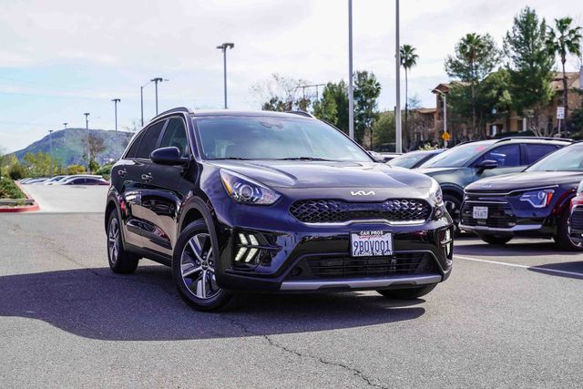 2022 Kia Niro LXS