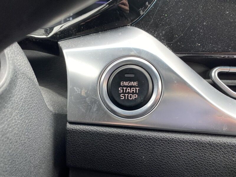 2022 Kia Niro Plug-In Hybrid EX Bristol  PA