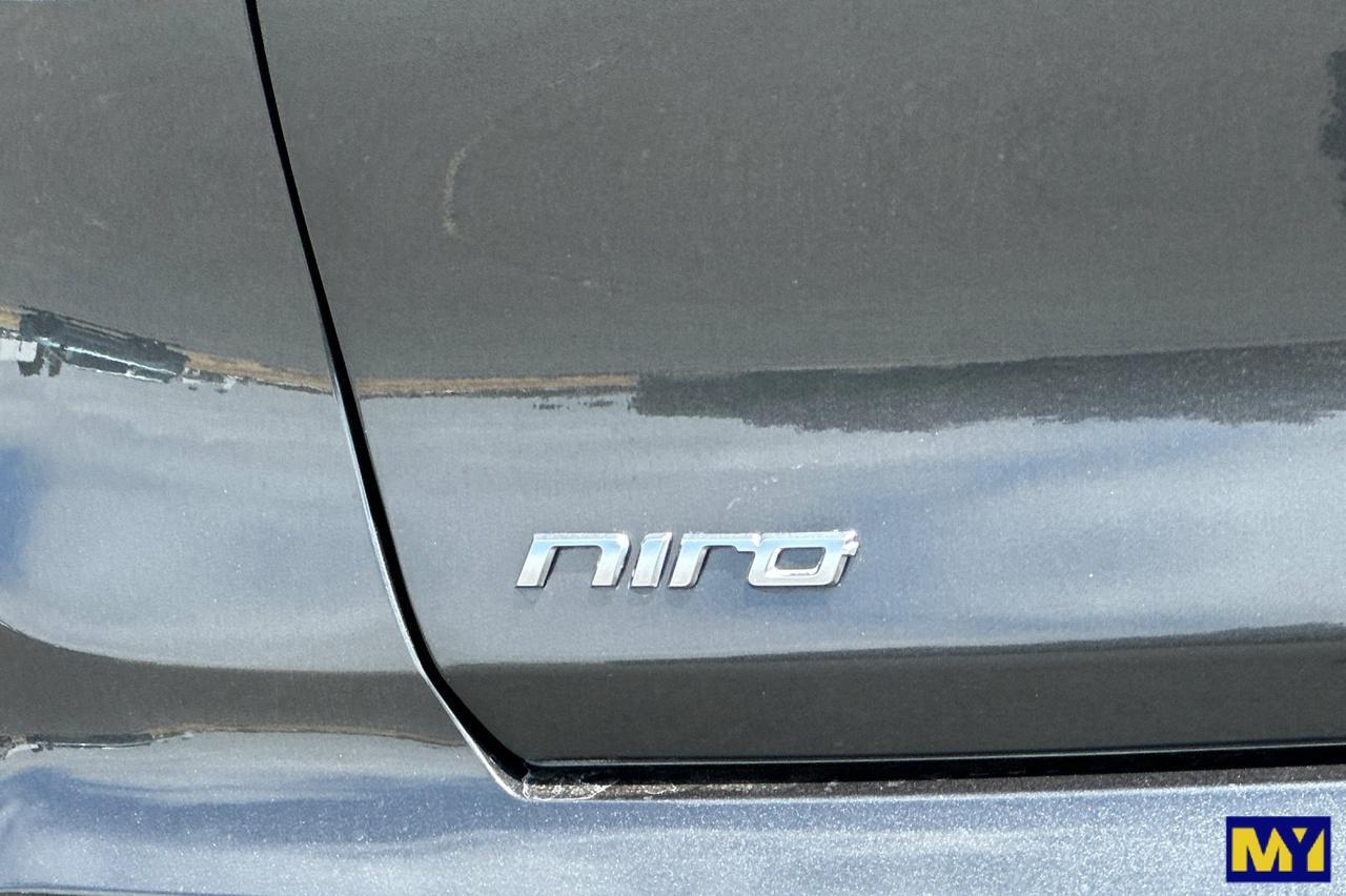 2022 Kia Niro Plug-In Hybrid EX Salinas CA