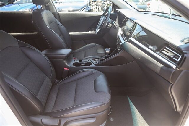2022 Kia Niro Plug-In Hybrid EX Glendale CA