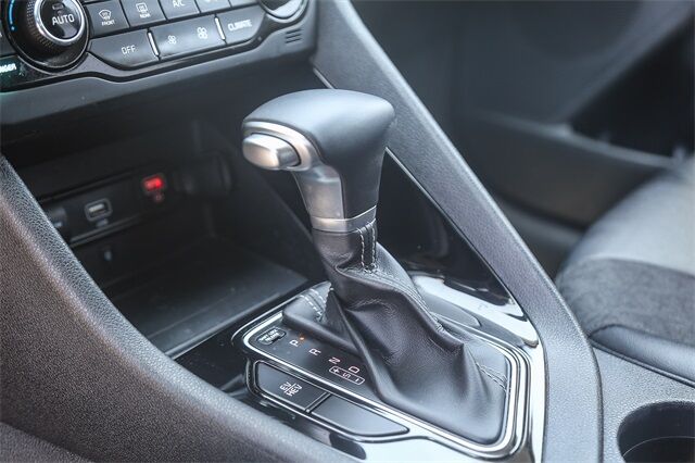 2022 Kia Niro Plug-In Hybrid EX Glendale CA