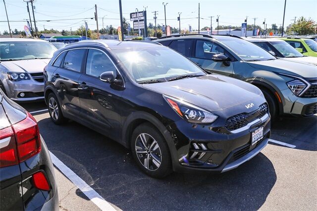 2022 Kia Niro Plug-In Hybrid EX Tacoma WA