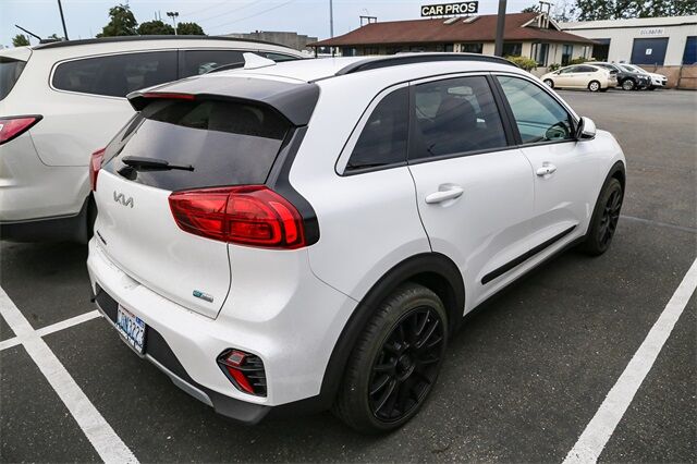2022 Kia Niro Touring Tacoma WA
