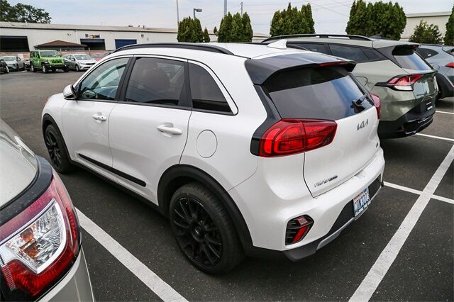 2022 Kia Niro Touring Tacoma WA