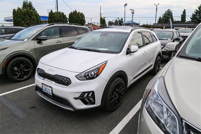 2022 Kia Niro Touring Tacoma WA