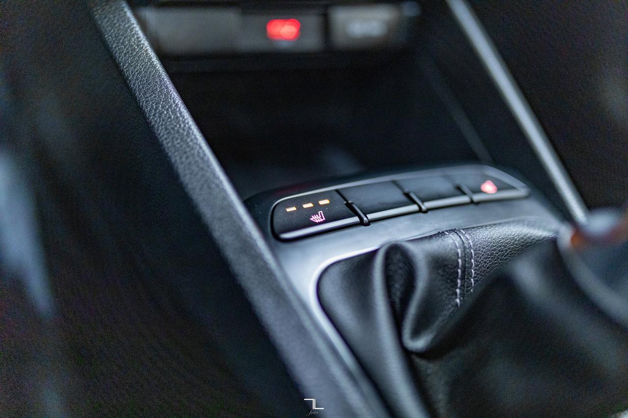 2022 Kia Rio LX Plus Hatchback Manual BCam Red Deer AB