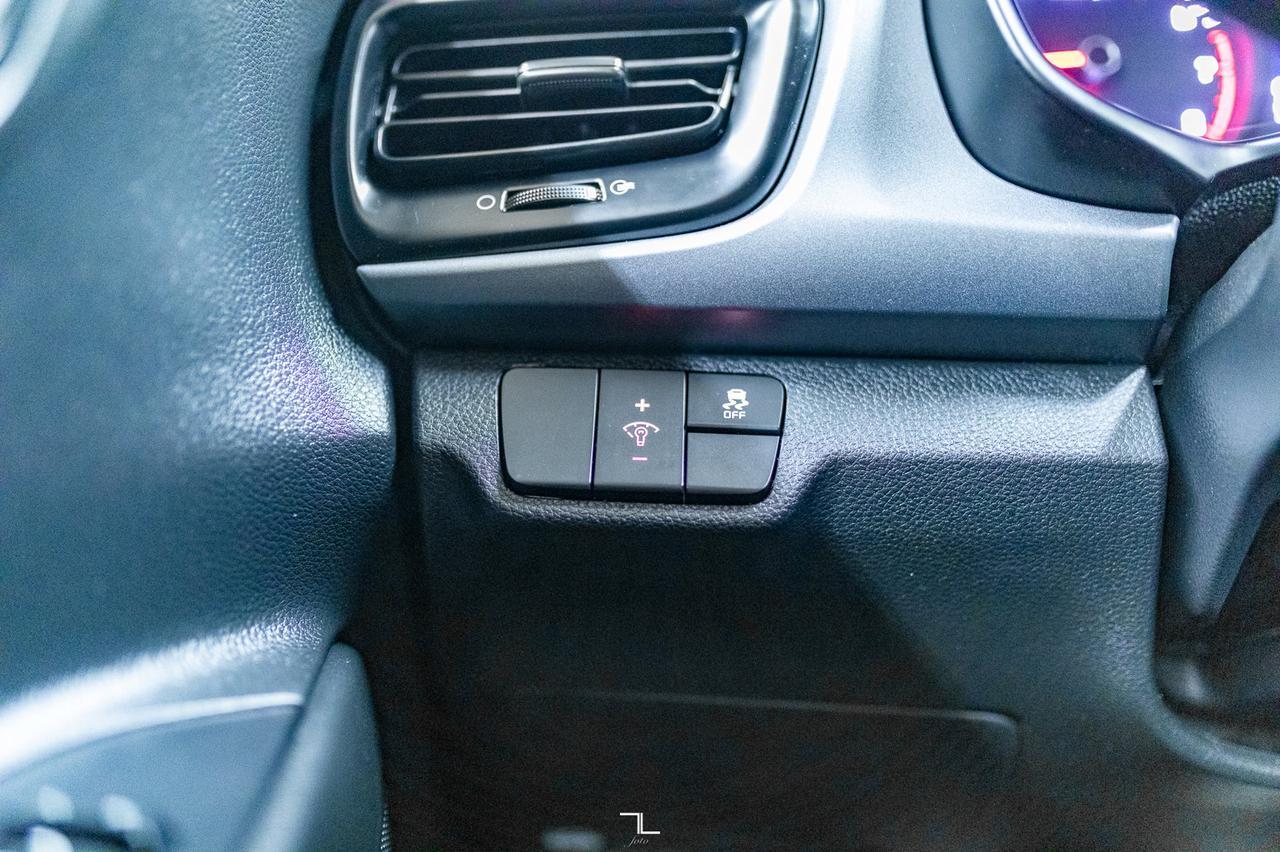 2022 Kia Rio LX Plus Hatchback Manual BCam Red Deer AB