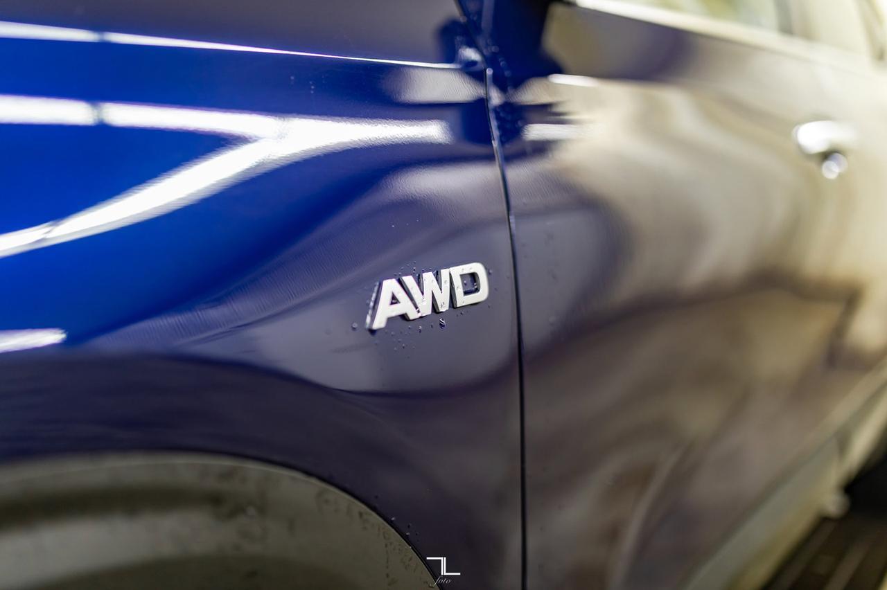 2022 Kia Seltos AWD SX Turbo Leather Roof Nav BCam Red Deer AB