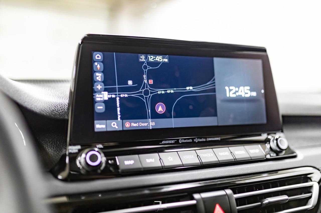 2022 Kia Seltos AWD SX Turbo Leather Roof Nav BCam Red Deer AB