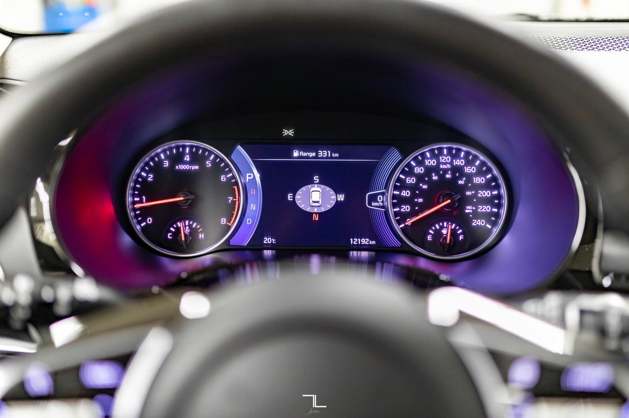 2022 Kia Seltos AWD SX Turbo Leather Roof Nav BCam Red Deer AB