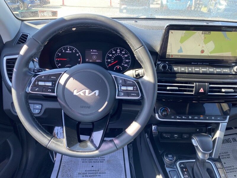 2022 Kia Seltos EX