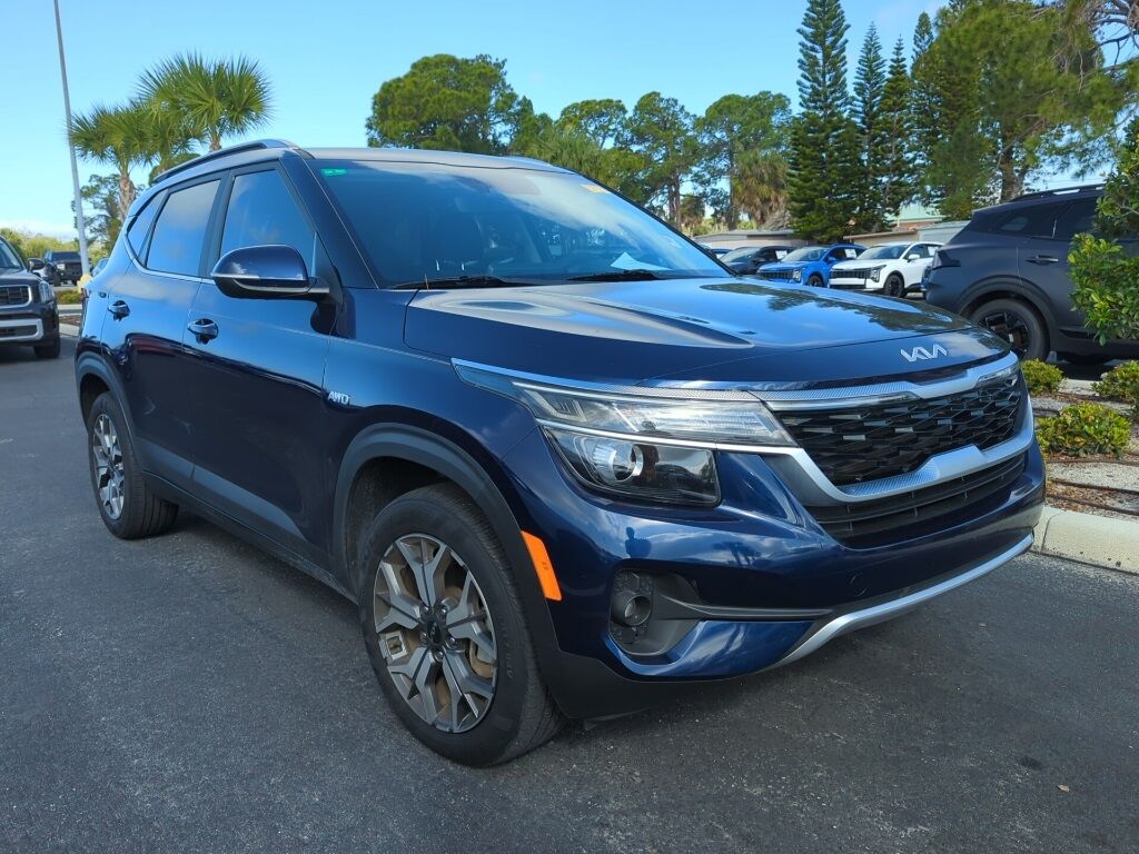 2022 Kia Seltos EX Oshkosh WI