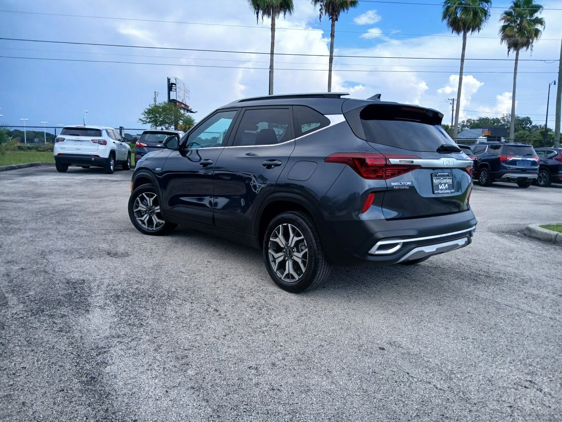 2022 Kia Seltos EX Sport Utility 4D Maitland FL