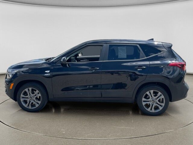 2022 Kia Seltos LX