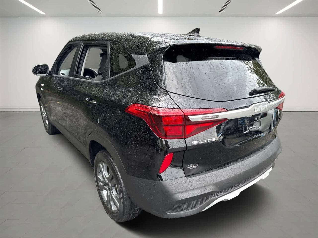 2022 Kia Seltos LX Dartmouth MA