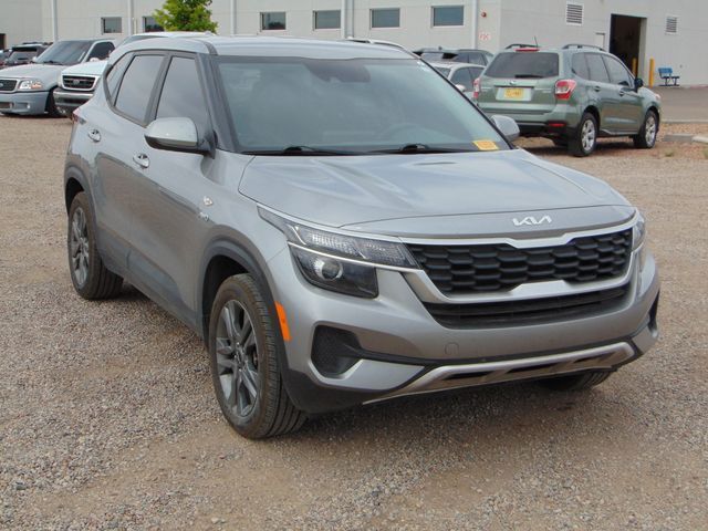 2022 Kia Seltos LX Santa Fe NM