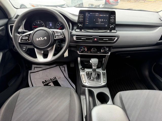 2022 Kia Seltos LX Cape Girardeau MO