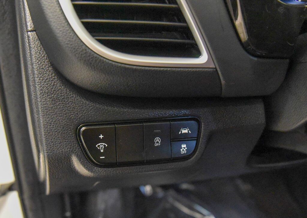 2022 Kia Seltos SX Akron