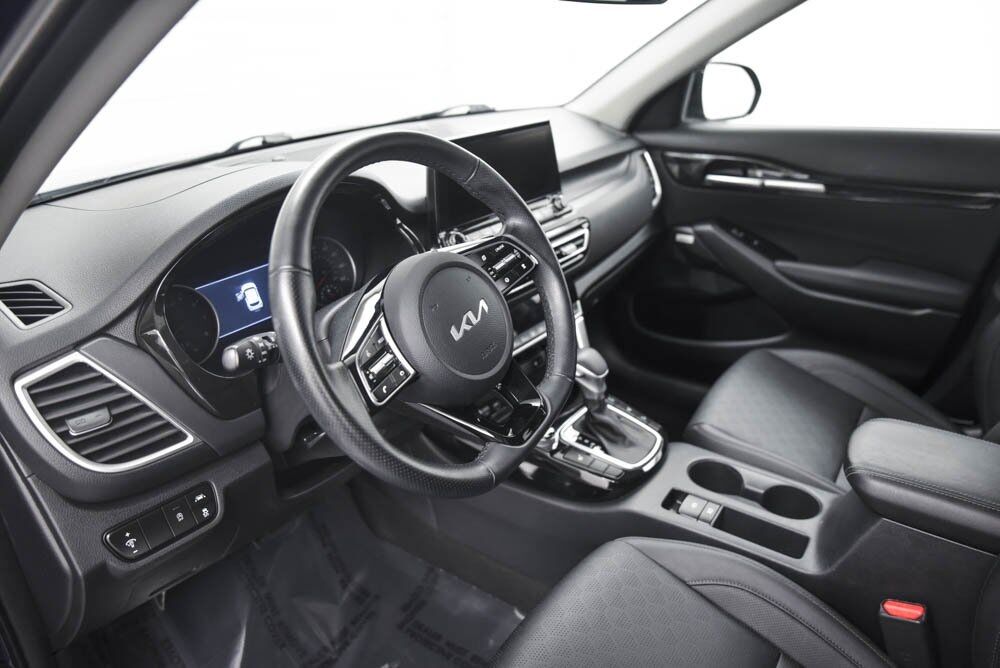 2022 Kia Seltos SX Akron OH
